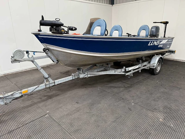 Lund - 16 rebel dlx - consoleboot en visboot - - afbeelding 42 van  42