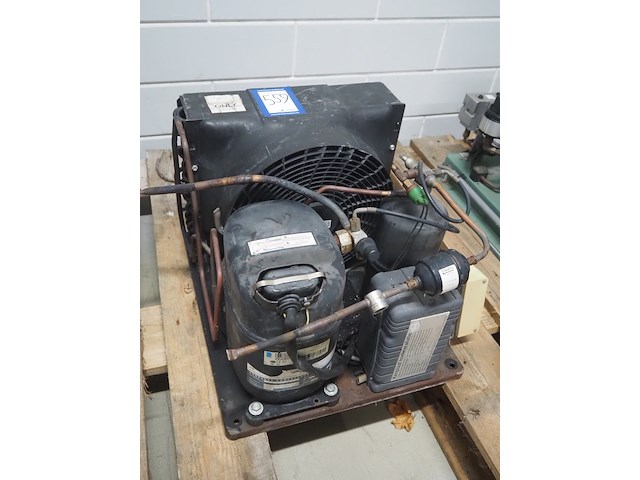 L'unite hermetique - afbeelding 1 van  12