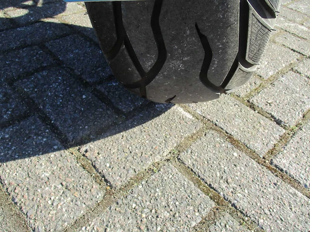 Luqi - snorscooter e chopper met dikke banden - hl 3.0 - e-scooter - afbeelding 5 van  16