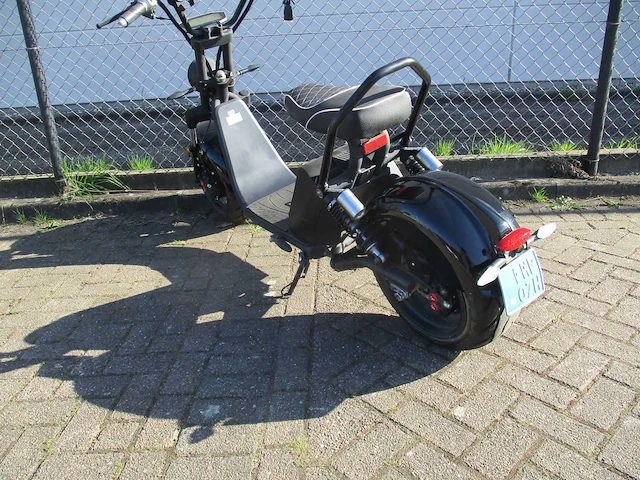Luqi - snorscooter e chopper met dikke banden - hl 3.0 - e-scooter - afbeelding 6 van  16