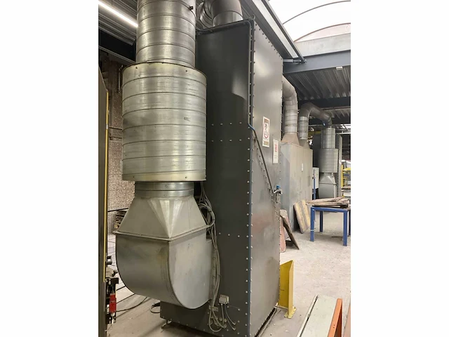 Lutec lasdamp afzuigfilter installatie - afbeelding 6 van  8