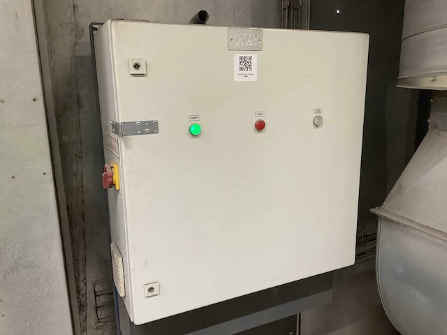 Lutec lasdamp afzuigfilter installatie - afbeelding 7 van  8