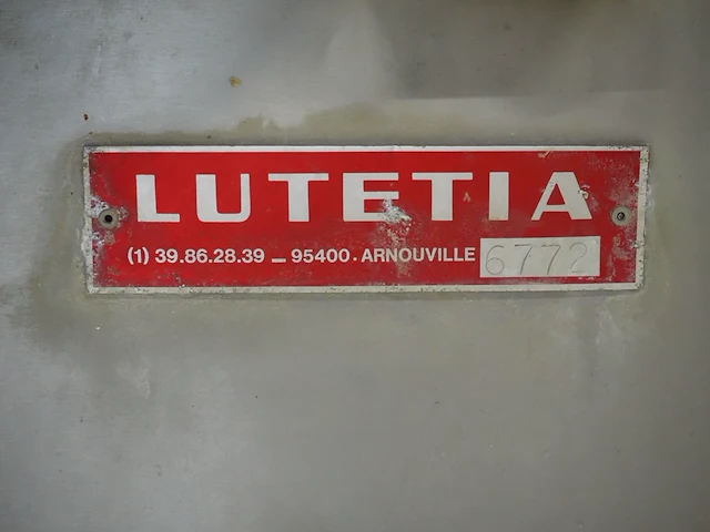 Lutetia - afbeelding 8 van  16
