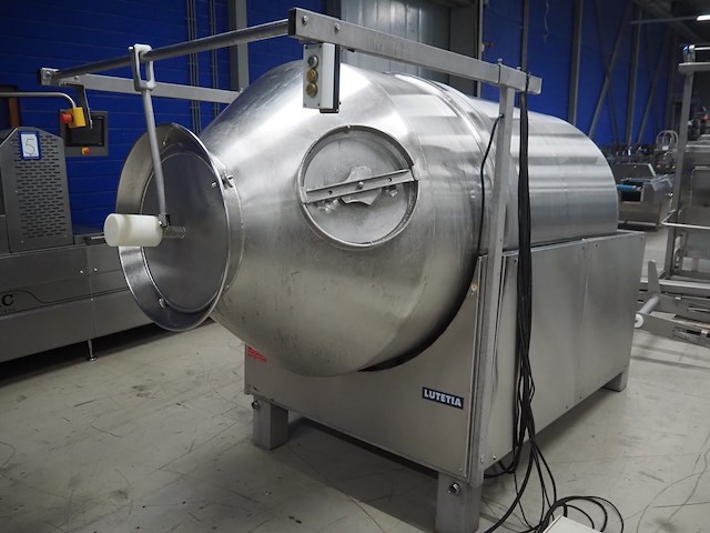 Lutetia - afbeelding 8 van  15