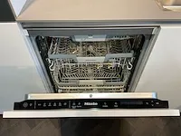 Lux hoek met eiland keukenopstelling - afbeelding 10 van  38