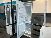 Lux hoek met eiland keukenopstelling - afbeelding 21 van  38
