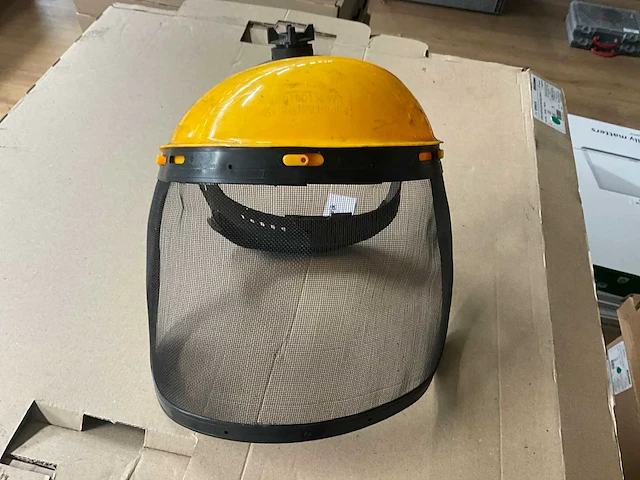 Lux-tools 20v telescopische heggenschaar - afbeelding 2 van  11