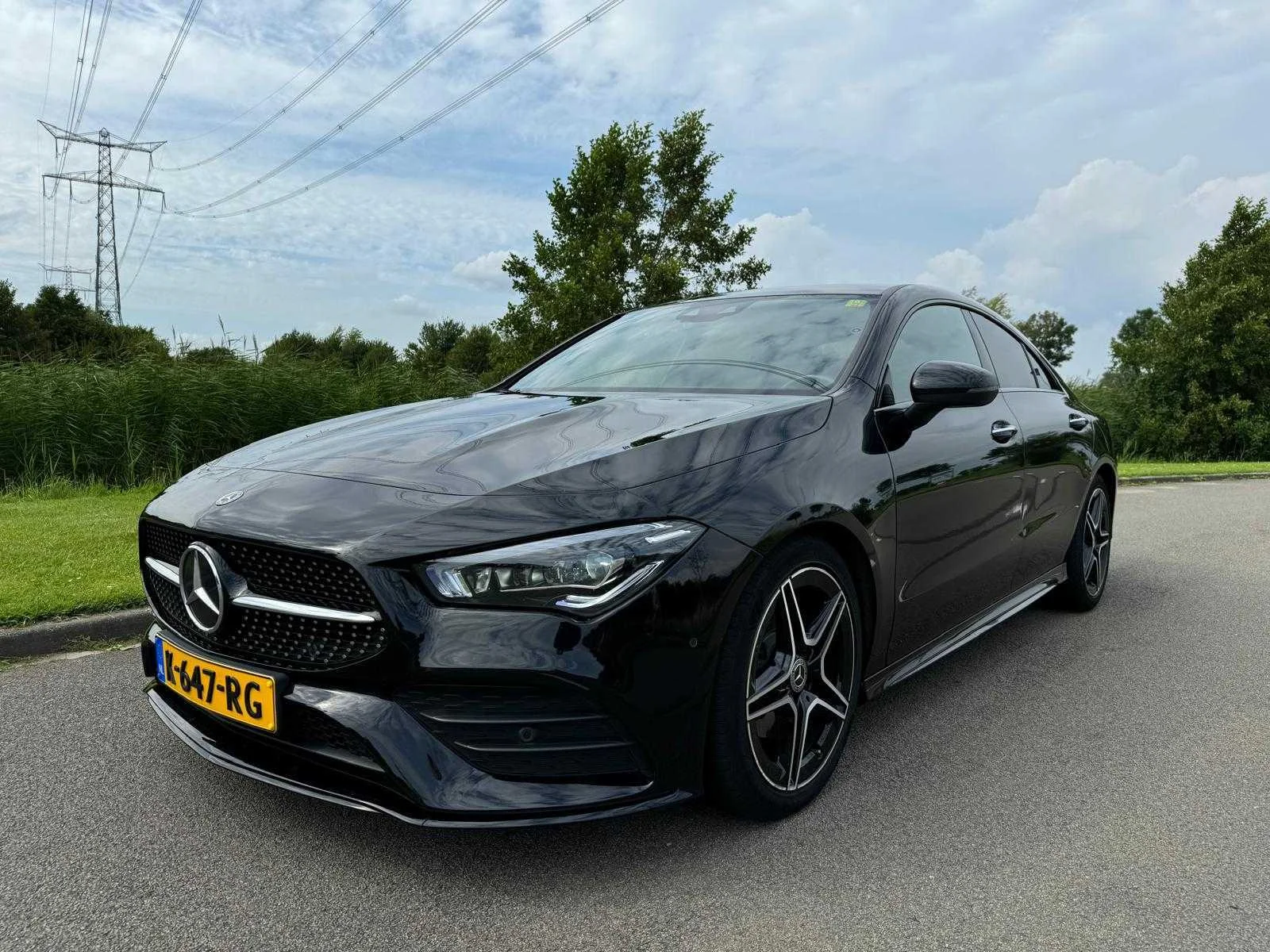 Luxe-, sports and classic cars in spijkenisse