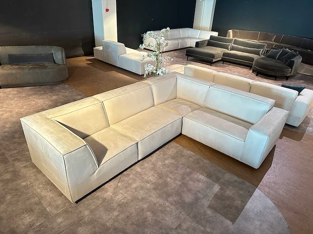 Luxe elementenbank met bies - afbeelding 3 van  9