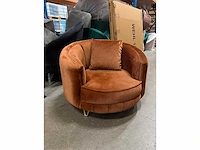 Luxe fauteuil oranje met gouden poten - afbeelding 3 van  5