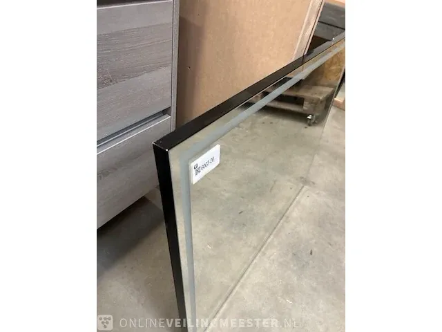 Luxe ledspiegel met verwarming in zwart kader maxim, spiegel - afbeelding 4 van  9