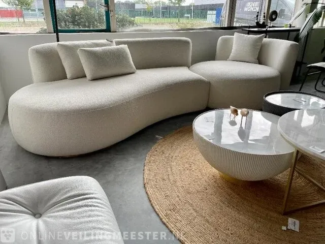 Luxe lounge bank in ivoor witte bouclé stof by italia, ivoor wit / goud, bouwjaar 2022 - afbeelding 1 van  11