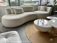 Luxe lounge bank in ivoor witte bouclé stof by italia, ivoor wit / goud, bouwjaar 2022