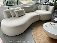 Luxe lounge bank in ivoor witte bouclé stof by italia, ivoor wit / goud, bouwjaar 2022 - afbeelding 4 van  11