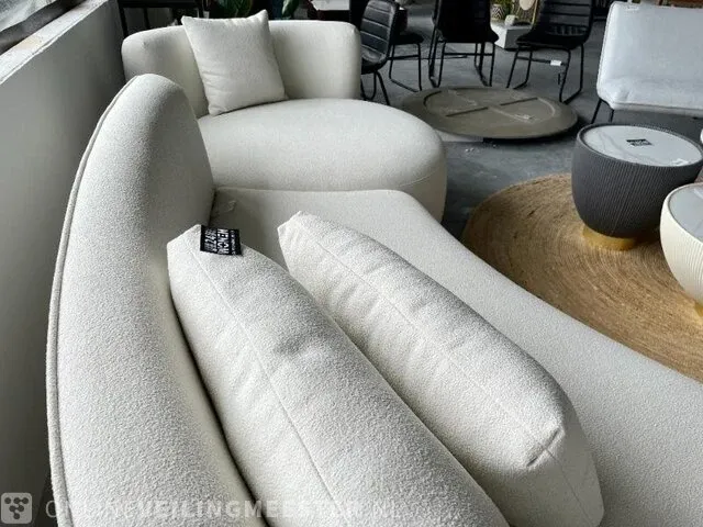 Luxe lounge bank in ivoor witte bouclé stof by italia, ivoor wit / goud, bouwjaar 2022 - afbeelding 6 van  11