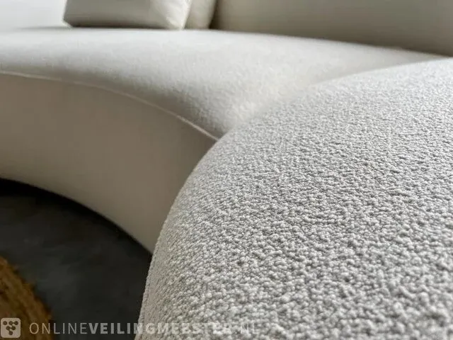 Luxe lounge bank in ivoor witte bouclé stof by italia, ivoor wit / goud, bouwjaar 2022 - afbeelding 9 van  11
