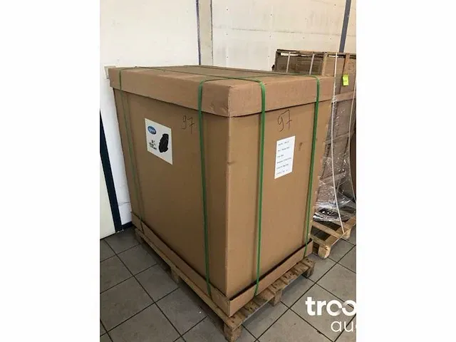 Luxe massagestoel zero gravity - lcd scherm - zwart / blauw - afbeelding 8 van  8