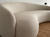 Luxe organische bank in off white bouclé stof by italia, wit, bouwjaar 2023 - afbeelding 7 van  11
