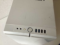 Luxe zelfbouw desktop - afbeelding 7 van  10