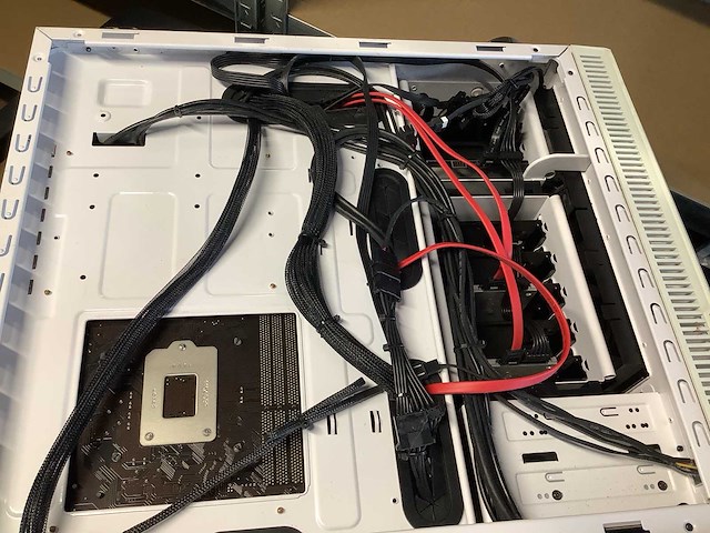 Luxe zelfbouw desktop - afbeelding 2 van  9