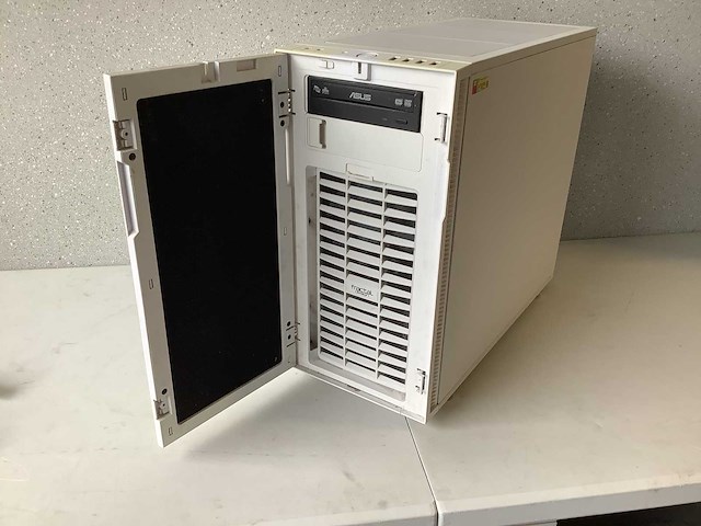 Luxe zelfbouw desktop - afbeelding 5 van  7