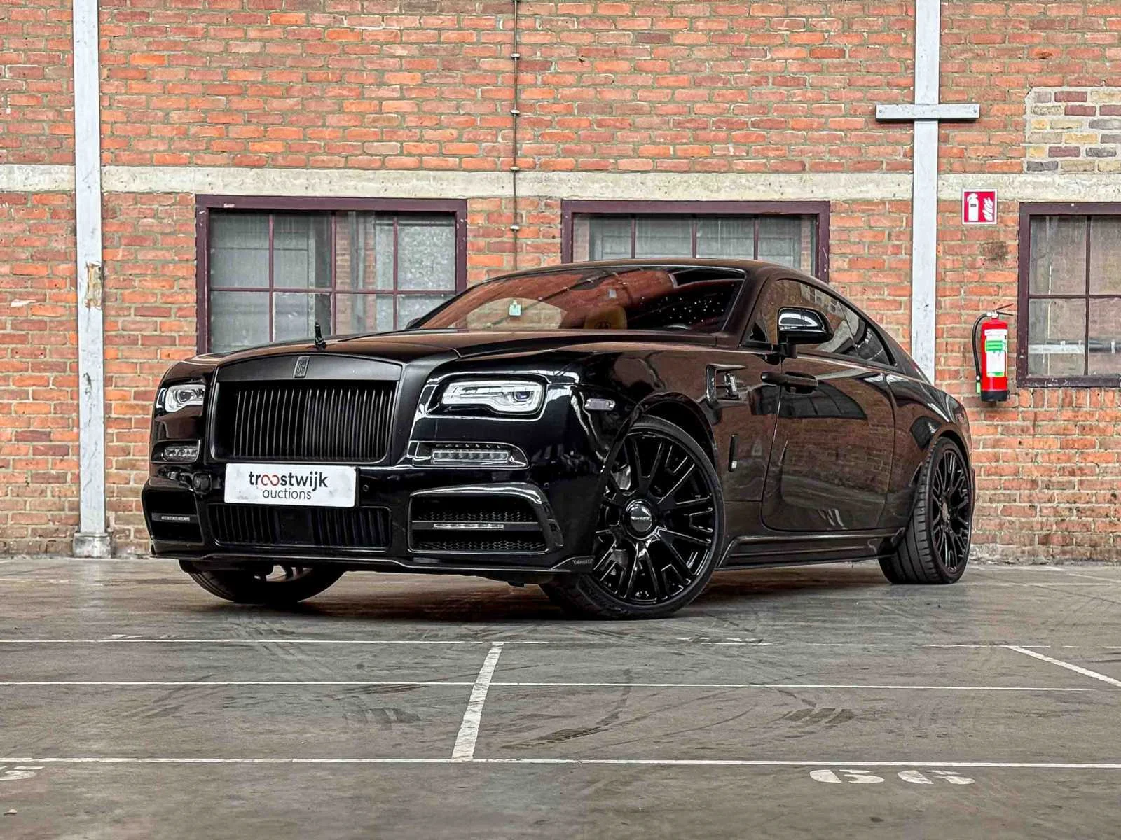 Luxury & sports cars te boxmeer
