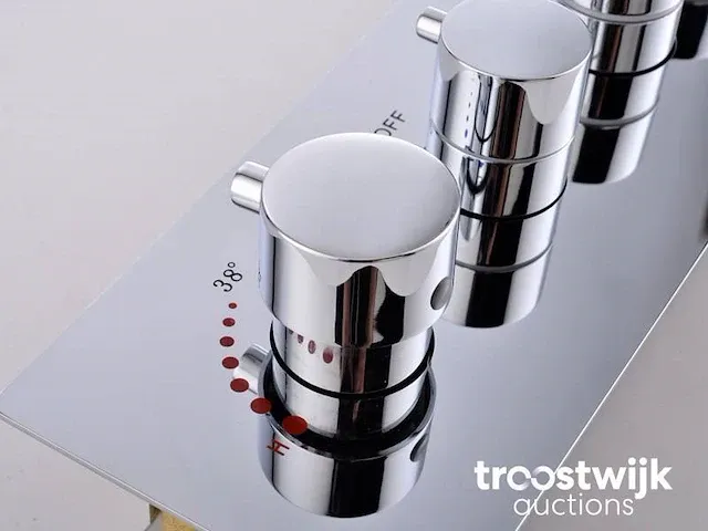 Luxury wellness 5 in 1 inbouw regendouche met thermostaatkraan en massagejets irs-1001-ch - afbeelding 16 van  43