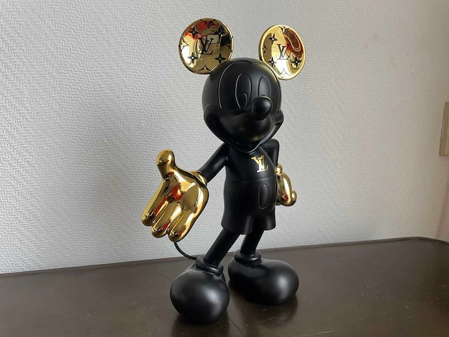 Lv mickey mouse pop art figuur - afbeelding 1 van  6