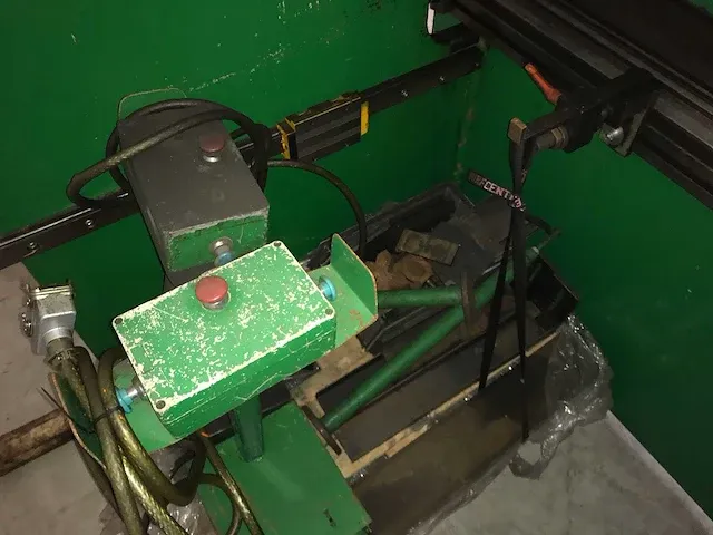 Lvd - pp 100 - press brakes - afbeelding 6 van  7