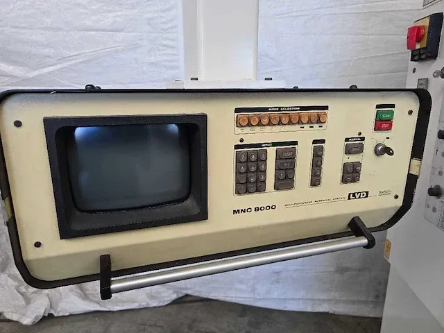 Lvd - ppn 150 40 mnc - cnc kantbank - 1983 - afbeelding 3 van  14