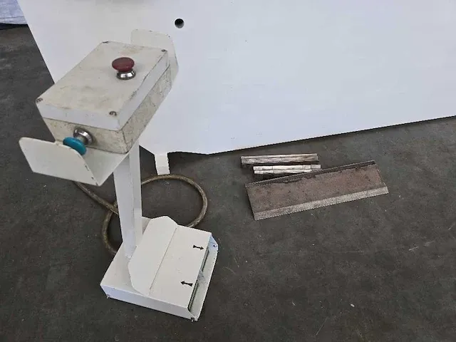 Lvd - ppn 150 40 mnc - cnc kantbank - 1983 - afbeelding 5 van  14