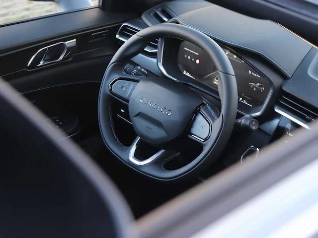 Lynk & co 01 1.5 car 2024 | z-953-ln - afbeelding 38 van  38