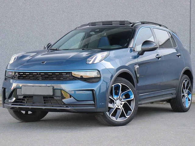 Lynk & co 01 1.5 phev car 2024 | z-302-jk - afbeelding 1 van  39