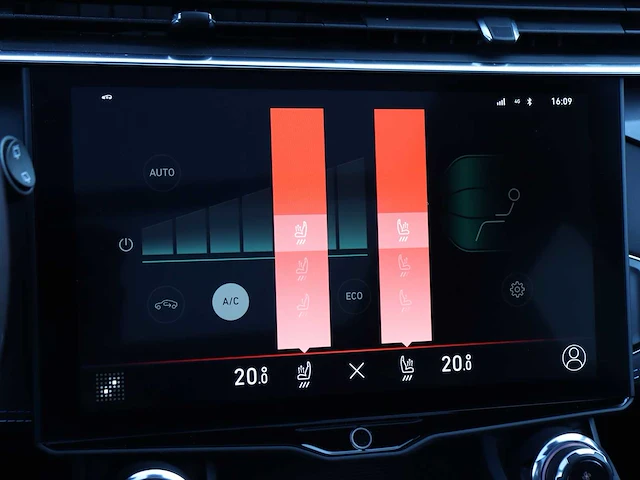 Lynk & co 01 1.5 phev car 2024 | z-302-jk - afbeelding 26 van  39