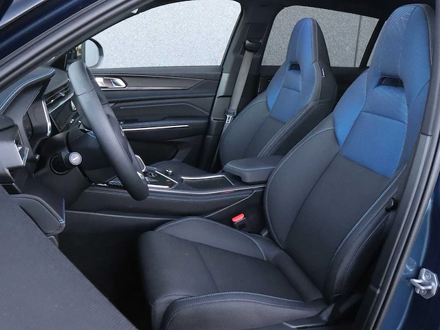Lynk & co 01 1.5 phev car 2024 | z-302-jk - afbeelding 39 van  39