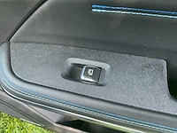Lynk&co - 2022 - 01 - gx6 - personenauto - afbeelding 24 van  47