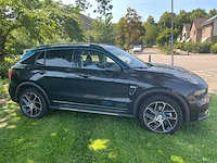 Lynk&co - 2022 - 01 - gx6 - personenauto - afbeelding 23 van  47