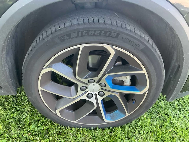 Lynk&co - 2022 - 01 - gx6 - personenauto - afbeelding 46 van  47