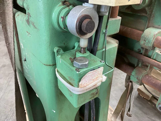 Lyon-flex f56 kettingfreesmachine - afbeelding 7 van  8