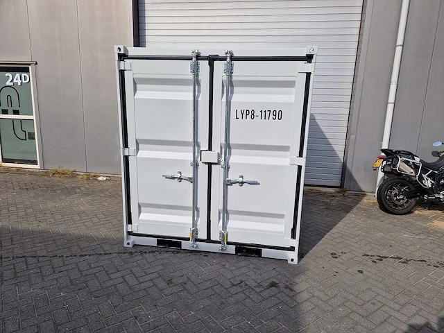Lypu - 2024 - 8ft - zeecontainer met zijdeur en raam - afbeelding 8 van  8