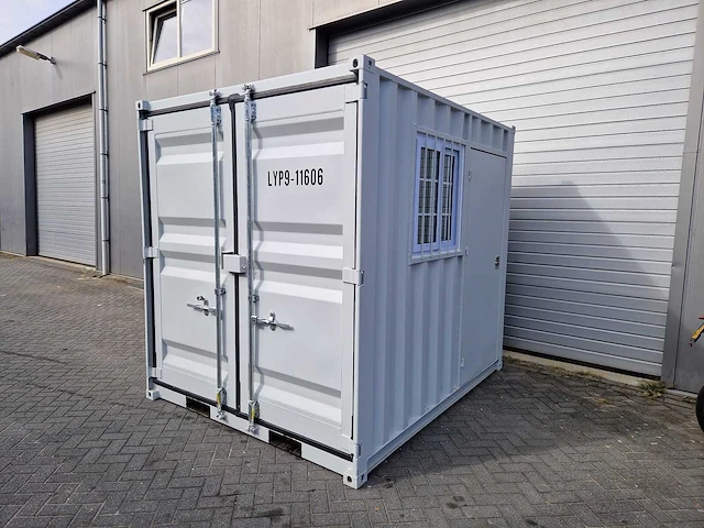 Lypu - 2025 - 9ft - container met zijdeur en zijraam - afbeelding 1 van  11