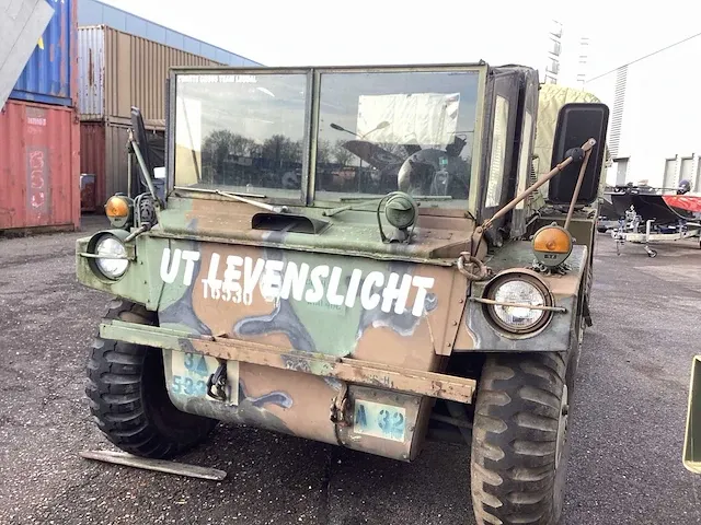 M-561 gama goat - afbeelding 12 van  15
