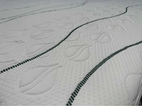 M-line green motion gelfoam met latex topper b160 x l200 cm (2x) - afbeelding 8 van  8