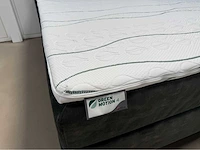 M-line green motion gelfoam met latex topper b180 x l200 cm (2x) - afbeelding 4 van  8