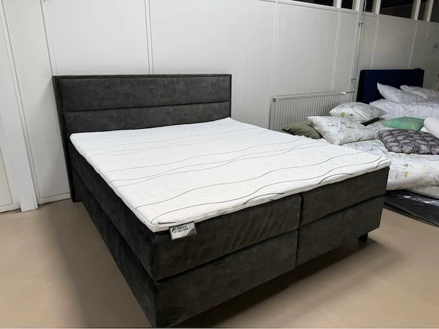 M-line green motion gelfoam met latex topper b180 x l200 cm (2x) - afbeelding 1 van  8