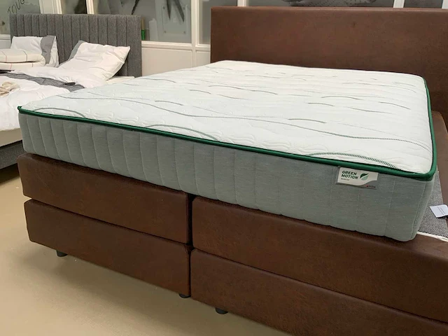 M-line modular firm greenmotion 7 pocketveer latex toplaag matras b180 x l200 cm - afbeelding 1 van  11