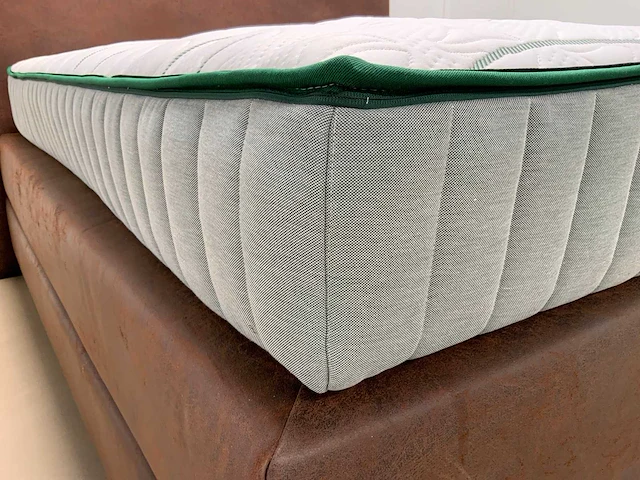 M-line modular firm greenmotion 7 pocketveer latex toplaag matras b180 x l210 cm - afbeelding 6 van  11