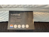 M-line superbe medium talalay latex anti-allergic matras b80 x l200cm - afbeelding 14 van  17