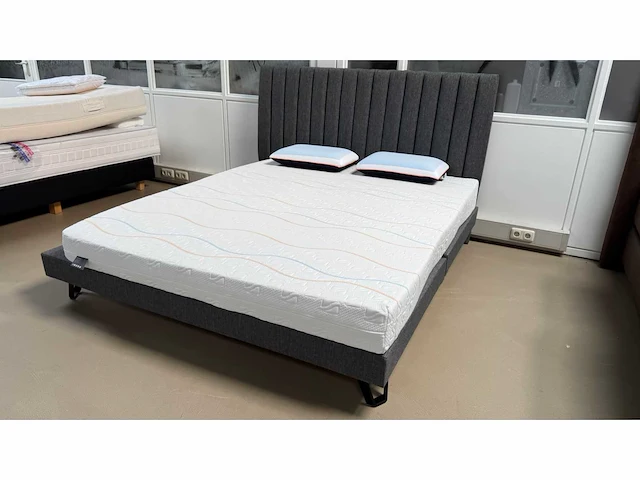 M-line superbe soft talalay latex anti-allergic matras b140 x l200cm - afbeelding 9 van  24
