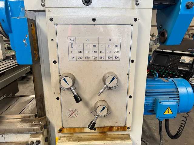 M markt - 2014 - xl 6032 - universele freesmachine - afbeelding 8 van  11
